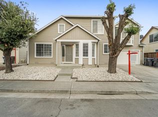 903 Edgewood Cir, Suisun City, CA 94585