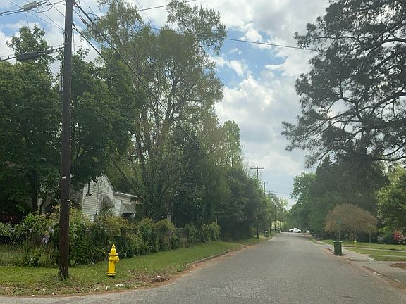 4th image of 2531 Willena Ave