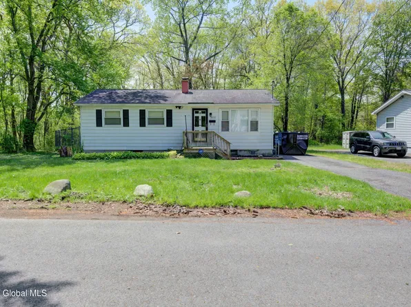 3430 McDonald Avenue, Schenectady, NY 12304
