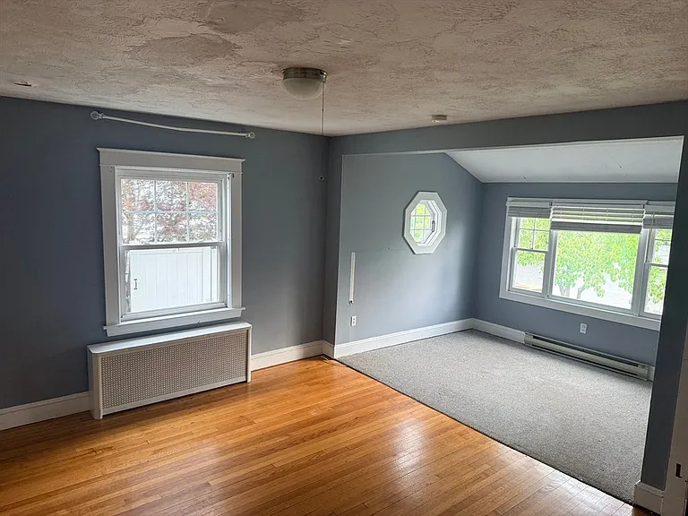 17 Blanchard Rd — Photo 2