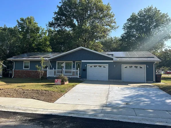 1303 Killarney Dr, Greenville, IL 62246