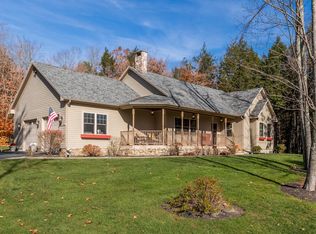 61 Autumn Ridge Rd, Cumberland, ME 04021