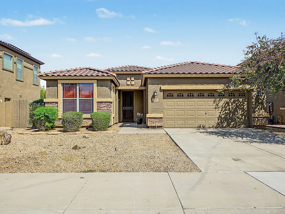 15398 W Mackenzie Dr