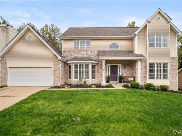 1664 Timber Hollow Dr, Ballwin, MO 63011