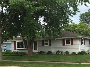 105 S Joseph St, Appleton, WI 54915