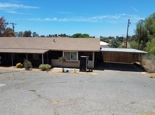 2263 Guajome Lake Rd, Vista, CA 92084
