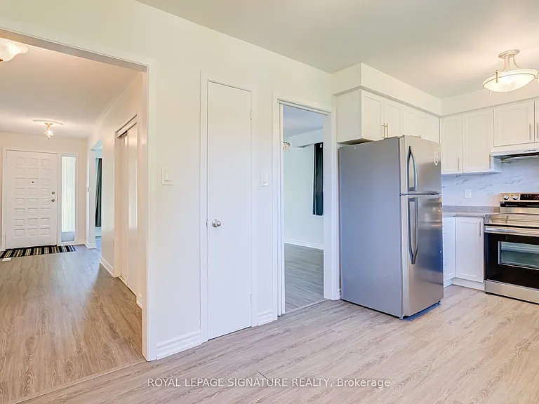 141 Oakmeadow Blvd #MAIN — Photo 15