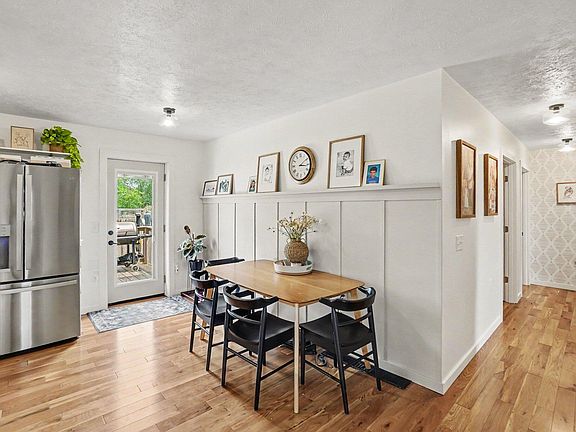5th image of 18986 Serenity Dr