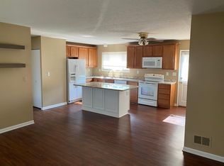 10102 Squire Neagli Ct, Louisville, KY 40229