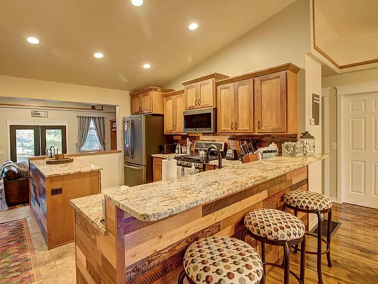 116 Cougar Trl — Photo 6