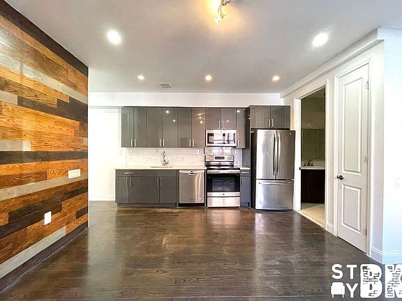 4th image of 265 Quincy St #1R
