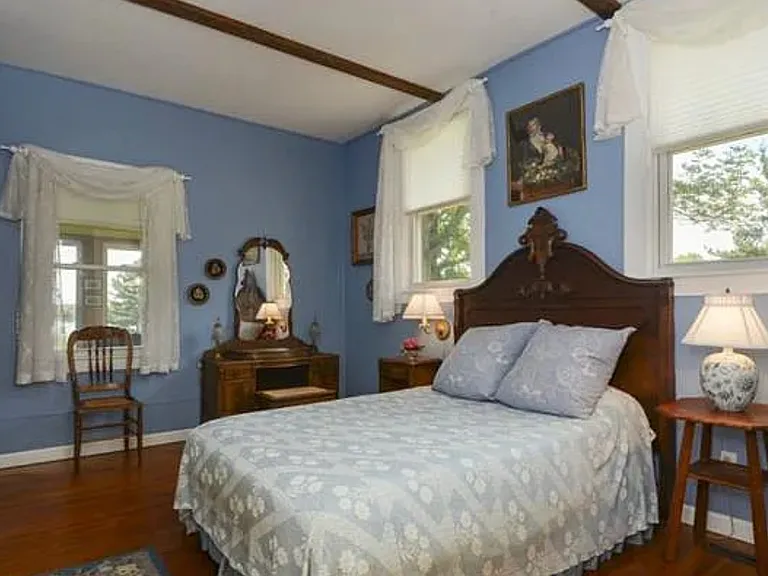 1st Floor Bedroom