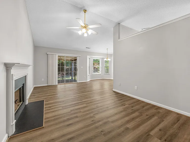 17 Waterfield Ct — Photo 13