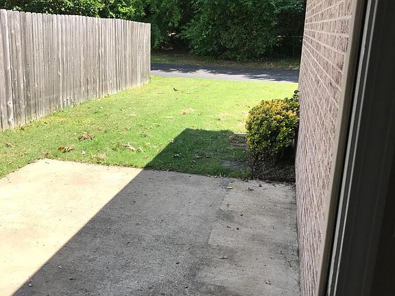 2nd image of 7023 Parkbrook Ln