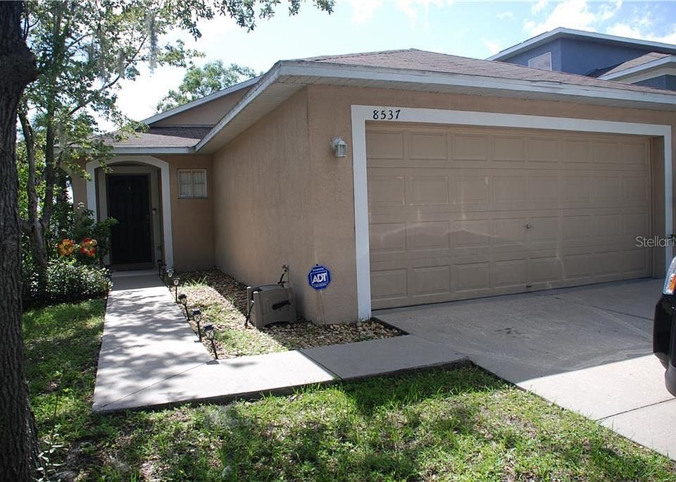 1st image of 8537 Deer Chase Dr