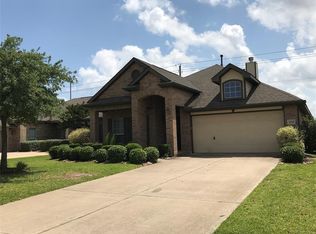 2213 Daroca Dr, League City, TX 77573