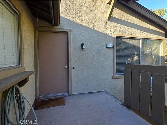 5th image of 136 Clearbrook #16