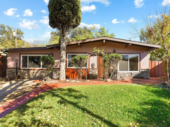 257 Circle Drive, Vacaville, CA 95688