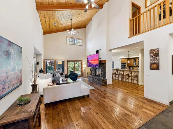 11837 Hope Ct Unit A, Truckee, CA 96161