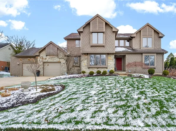 8025 Station House Rd, Dayton, OH 45458