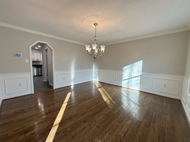 11560 Holly Briar Ln — Photo 19
