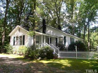 2842 Horseshoe Bnd, Henderson, NC 27537