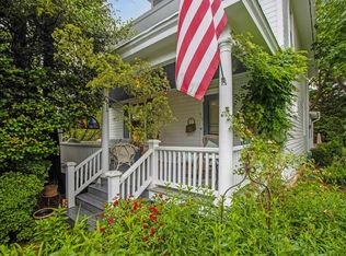 917 N Irving St #1, Arlington, VA 22201