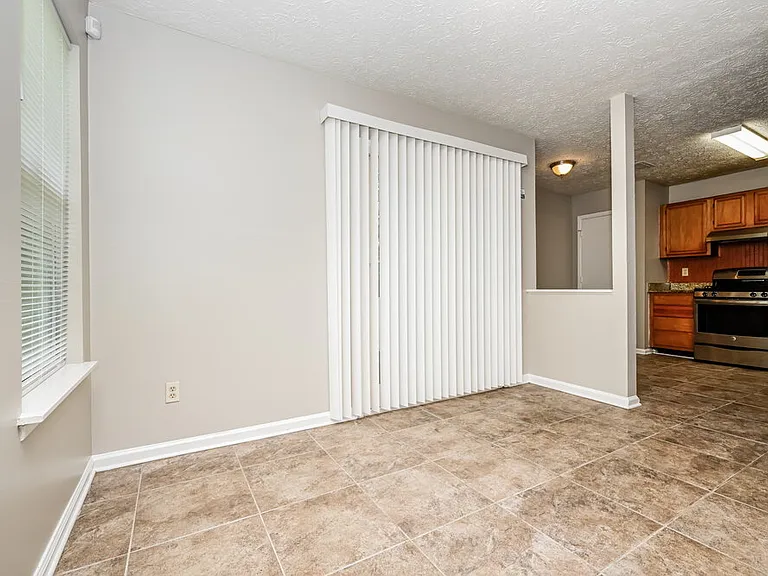 3489 Newberry Trl — Photo 5