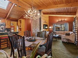 2948 Wildcat Trl, Overgaard, AZ 85933