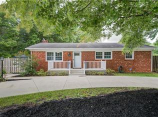 3604 Edgefield Rd, Greensboro, NC 27409