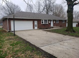 812 S 3rd St, Odessa, MO 64076