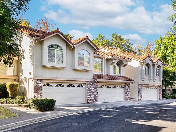 3rd image of 2145 Calle Vista Verde