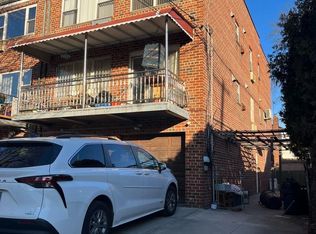 6143 170th St, Fresh Meadows, NY 11365