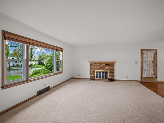 5th image of 1337 26th Ave