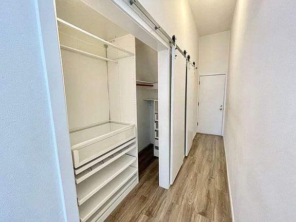 5th image of 582 Grove St #7
