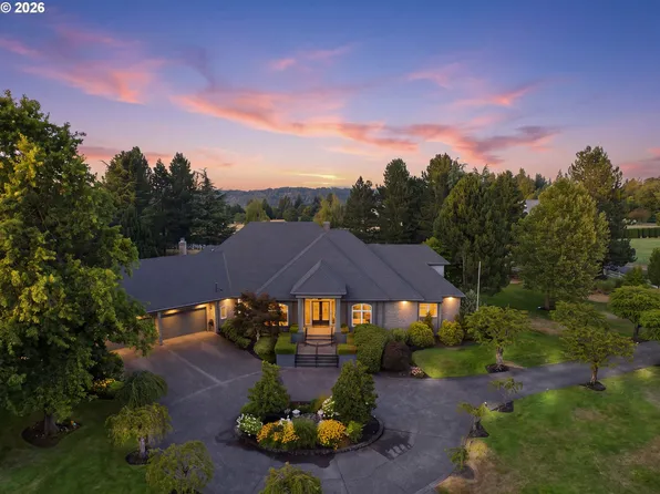 23737 Stafford Hill Dr, West Linn, OR 97068
