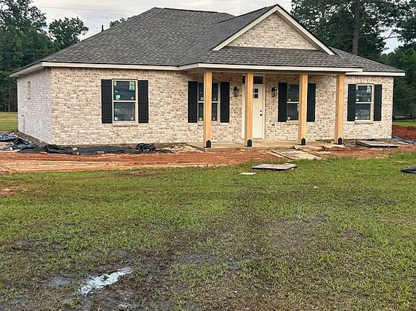 1692 Ceasar Rd, Carriere, MS 39426
