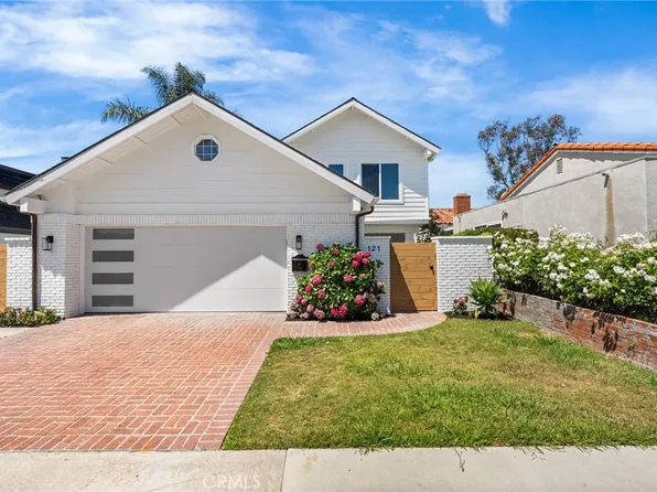 121 The Masters Cir, Costa Mesa, CA 92627