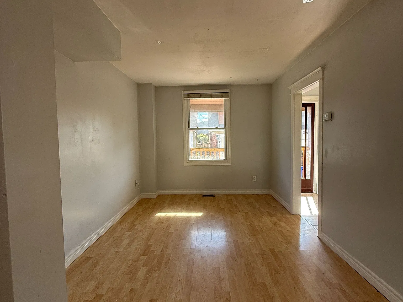3 bed, $2,195 — Photo 4