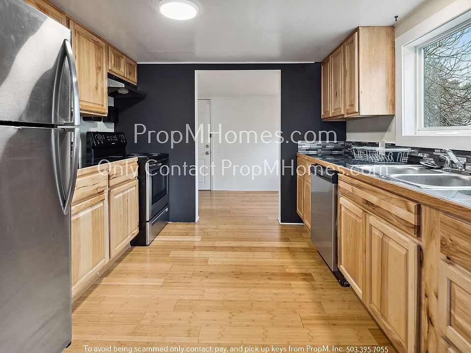 1st image of 6135 SE Henderson St