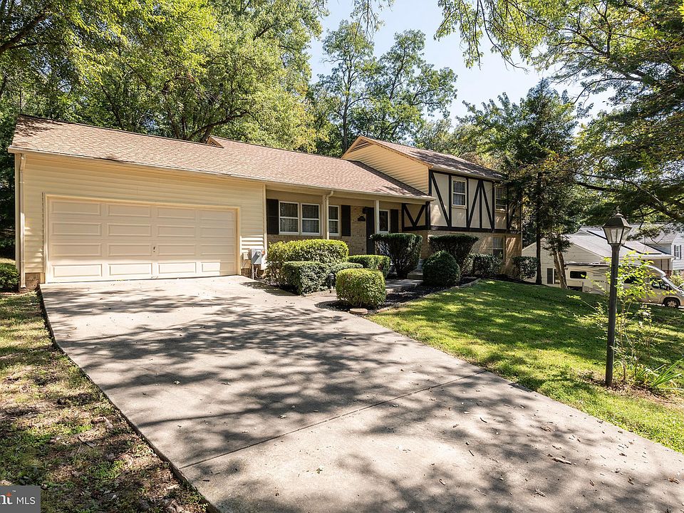 1st image of 16413 Grande Vista Dr