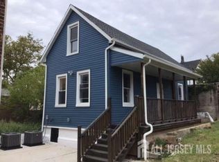 688 State St #3, Perth Amboy, NJ 08861