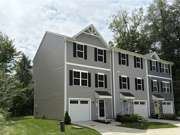 210 Raintree Ln, Painesville, OH 44077
