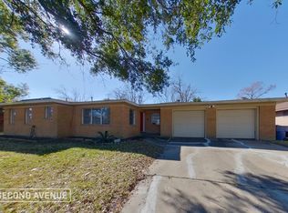709 25th Ave N, Texas City, TX 77590