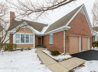 1714 Landcaster Ct, Arlington Heights, IL 60004