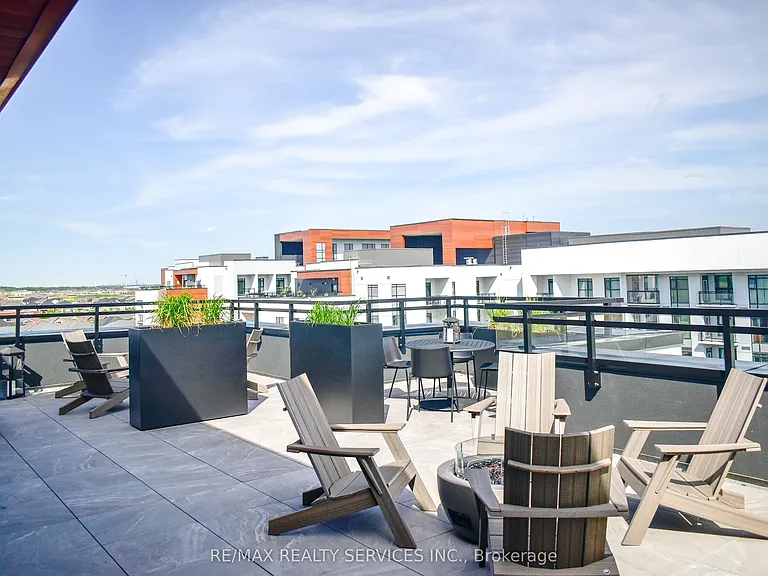 490 Gordon Krantz Ave #614 — Photo 37
