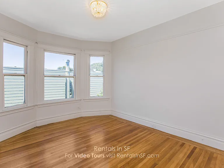 1215 2nd Ave — Photo 16
