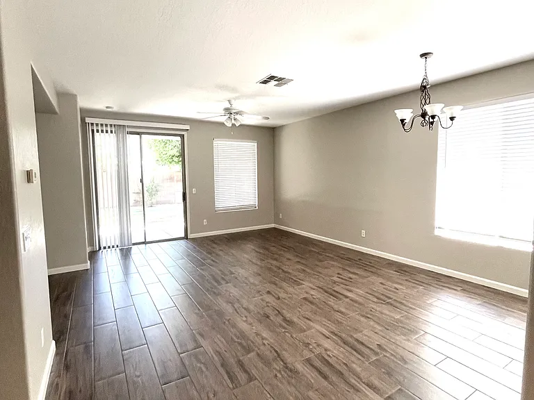 4265 E Dublin St — Photo 7