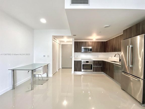 3rd image of 488 NE 18th St Unit 405