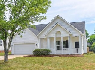 1907 Conifer Cres, Charlotte, NC 28213